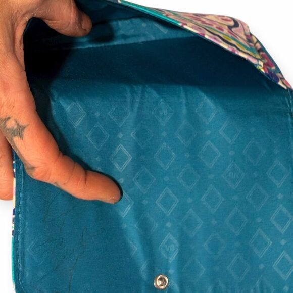 VERA BRADLEY Women’s Blue Multicolor Waikiki Paisley Wallet - Picture 5 of 6